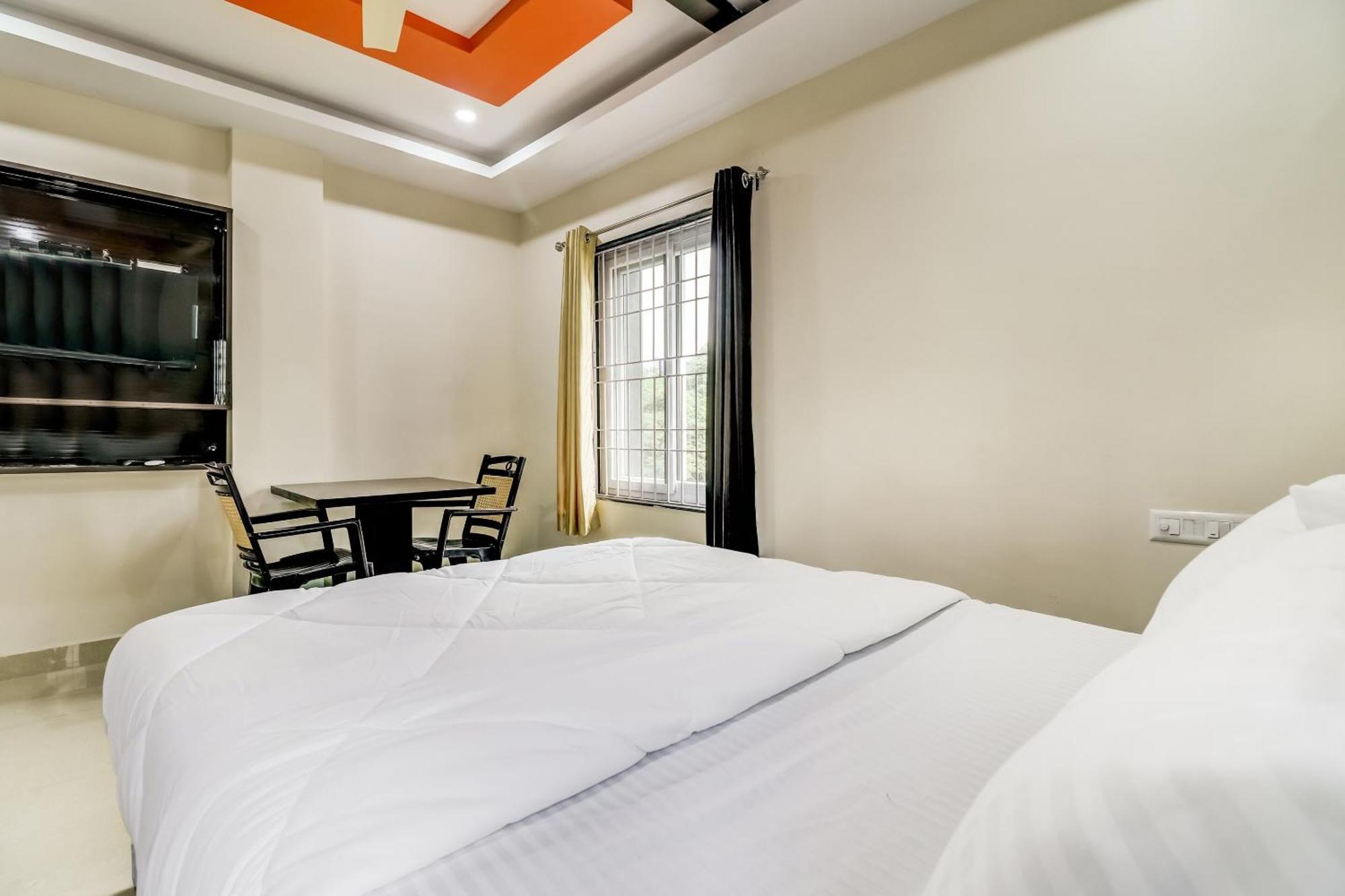 Oyo Sri Singampalli Residency Raspari Palao Extérieur photo