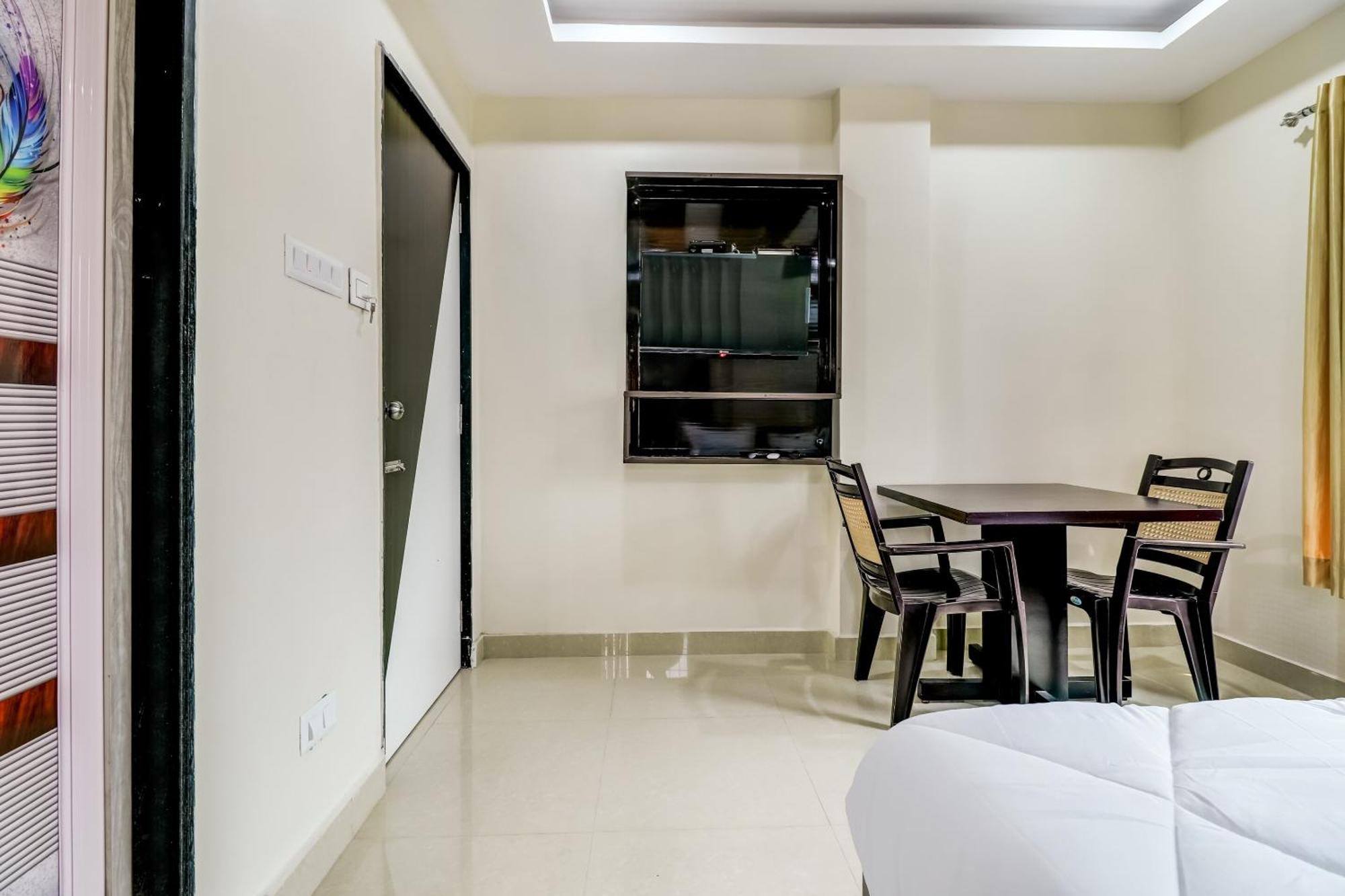 Oyo Sri Singampalli Residency Raspari Palao Extérieur photo